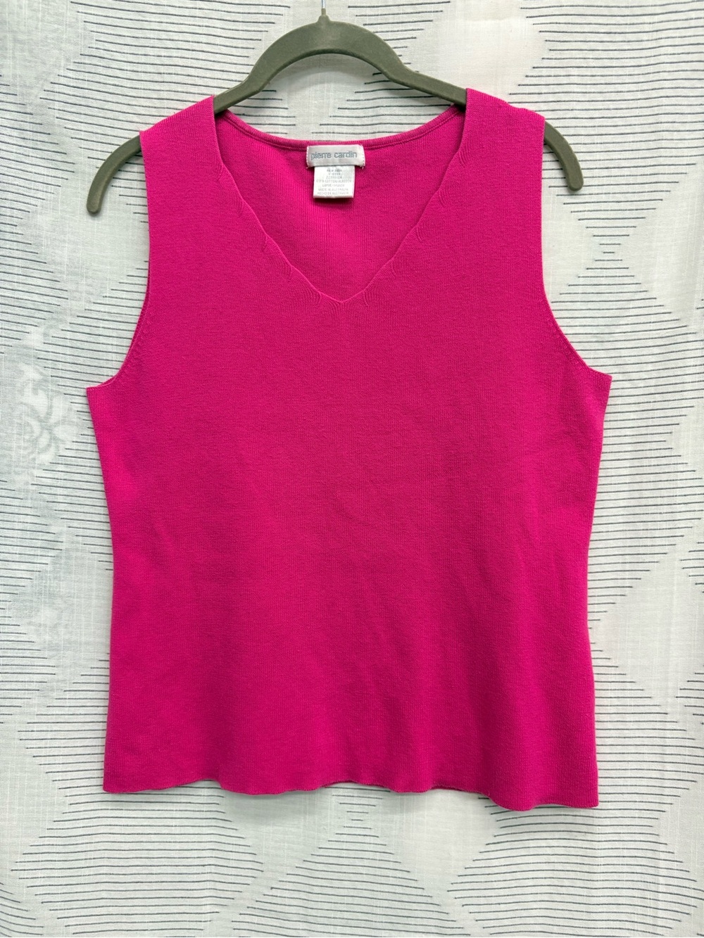 Vintage Barbie Pink Layering  V-Neck Sleeveless Knit Tank Top